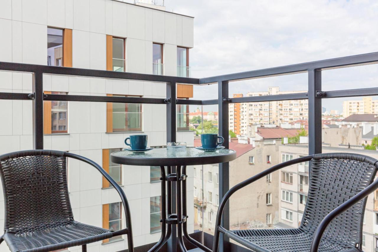 Apartament Dom Przy Okrzei By Renters Prestige Varsovia Exterior foto